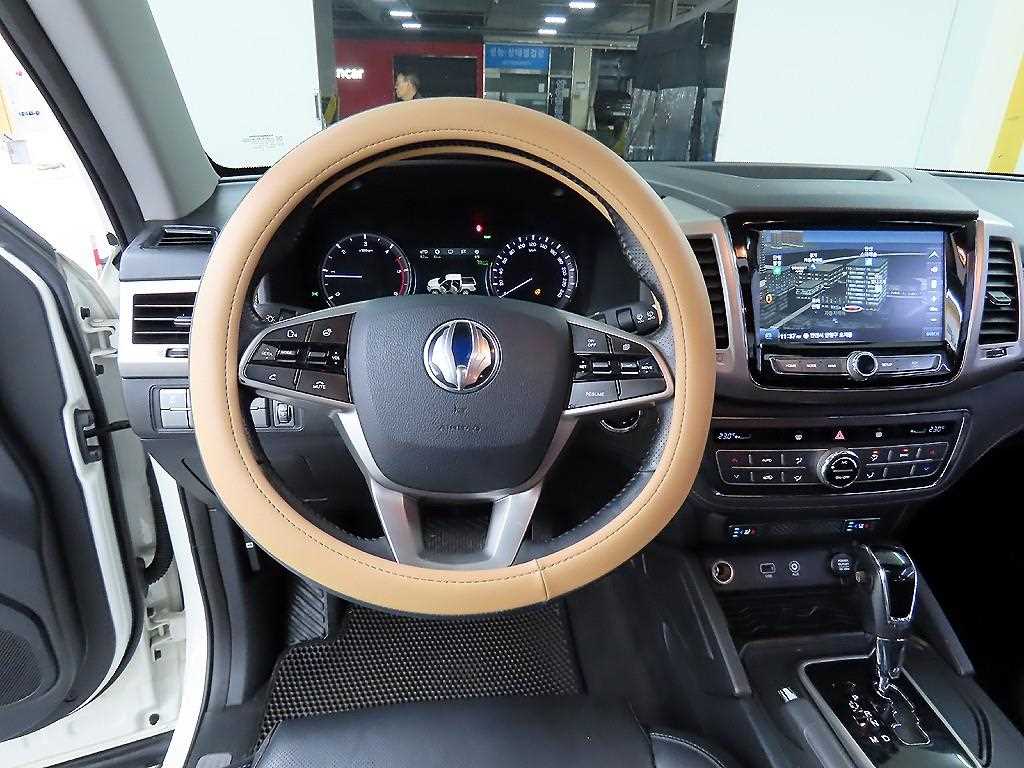 Ssangyong Rexton - Vista 9