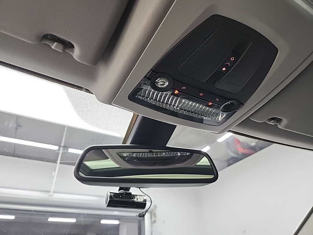 BMW 5 Series 2013 Blanco - Importación desde Corea - HF Imports Iquique - Foto 17