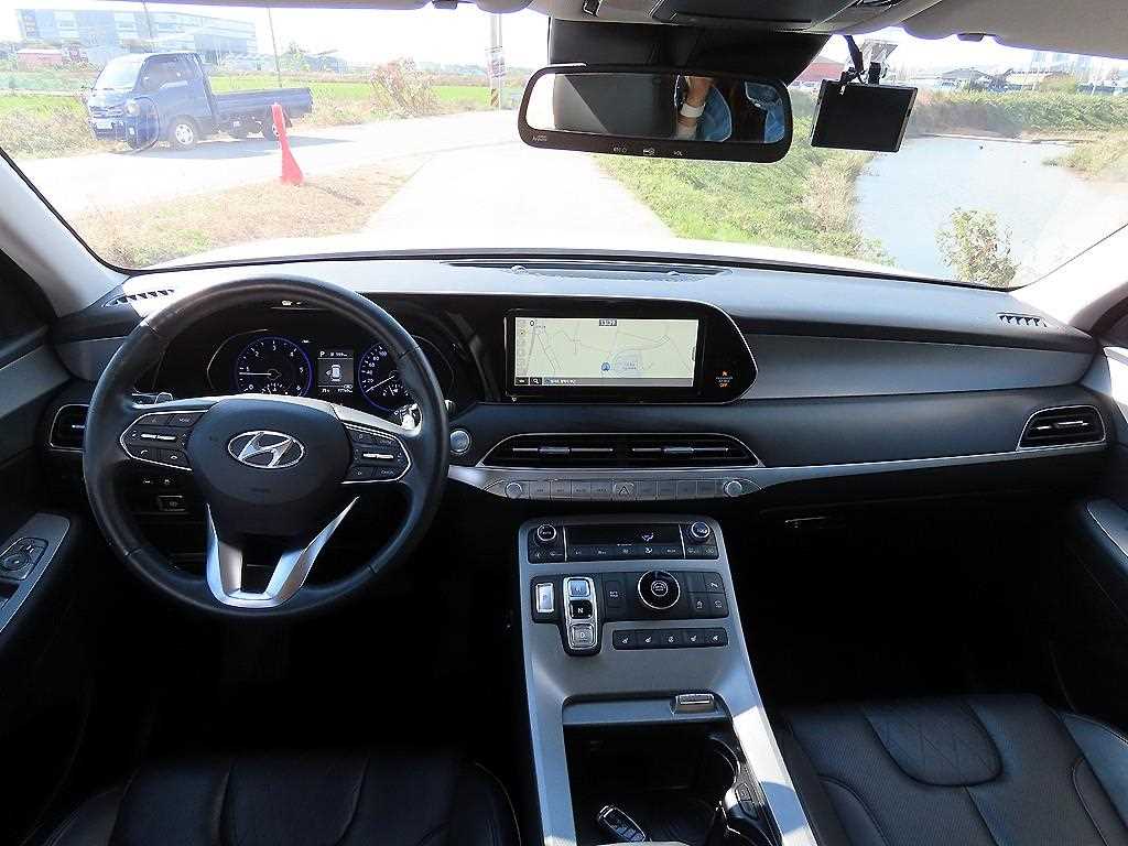HYUNDAI Palisade - Vista 9