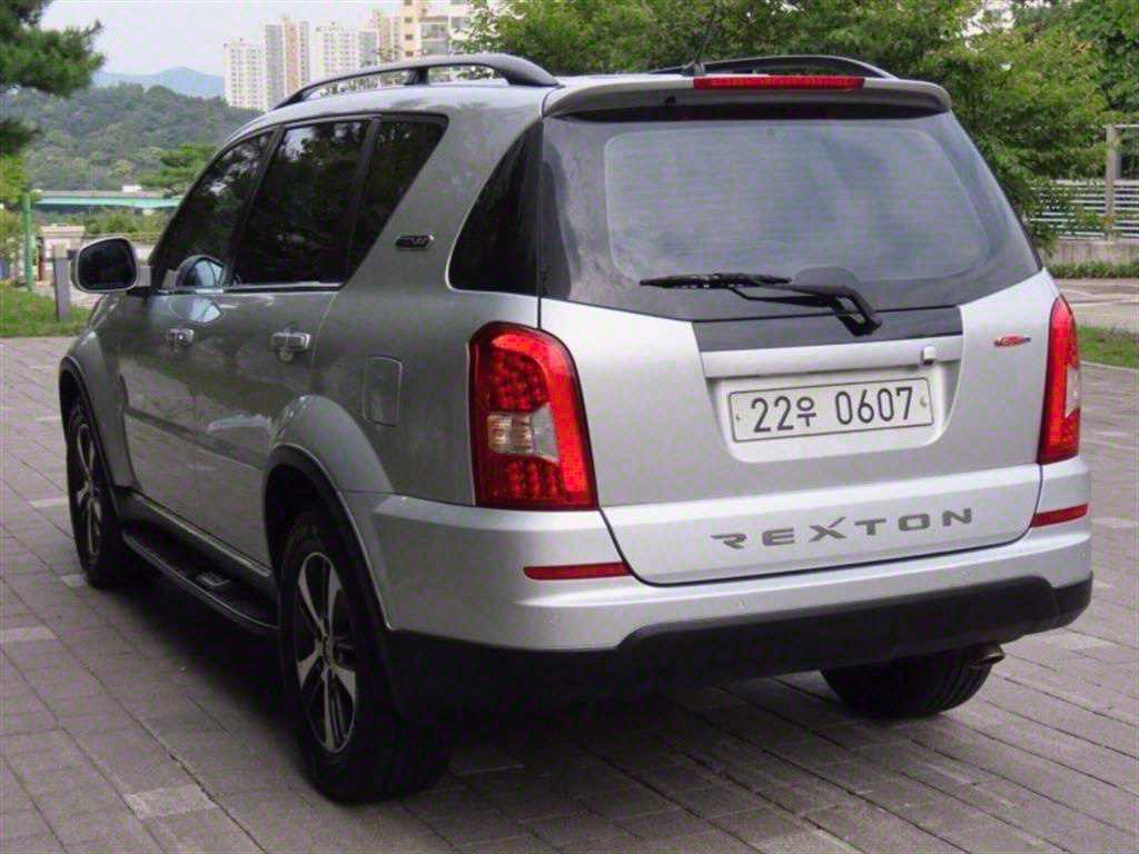 Ssangyong Rexton - Vista 6