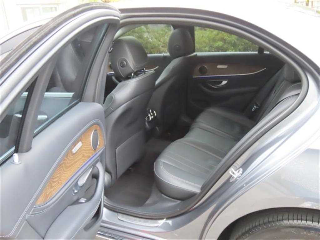 Mercedes Benz E class 2019 Gris - Importación desde Corea - HF Imports Iquique - Foto 13