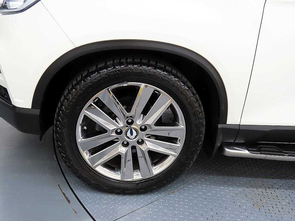 Ssangyong Rexton 2018 Blanco - Importación desde Corea - HF Imports Iquique - Foto 20