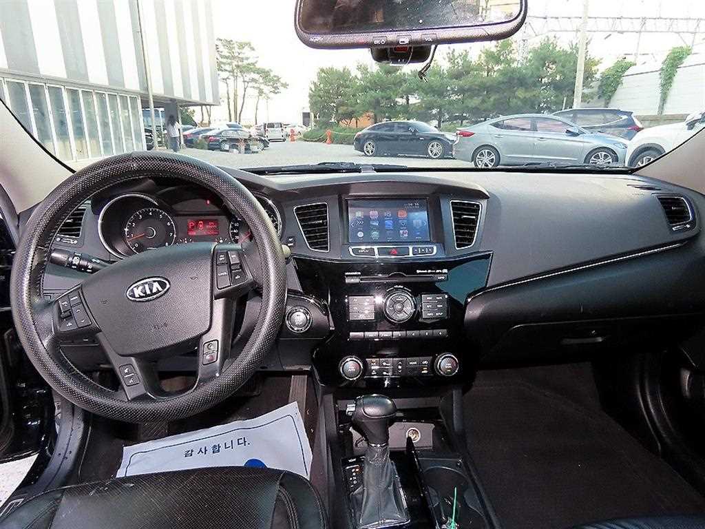 KIA K7 - Vista 7