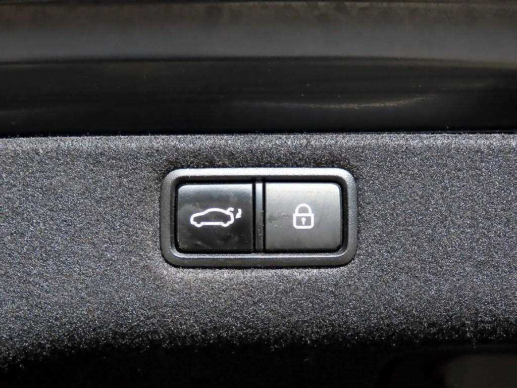 KIA K9 2014 Negro - Importación desde Corea - HF Imports Iquique - Foto 17