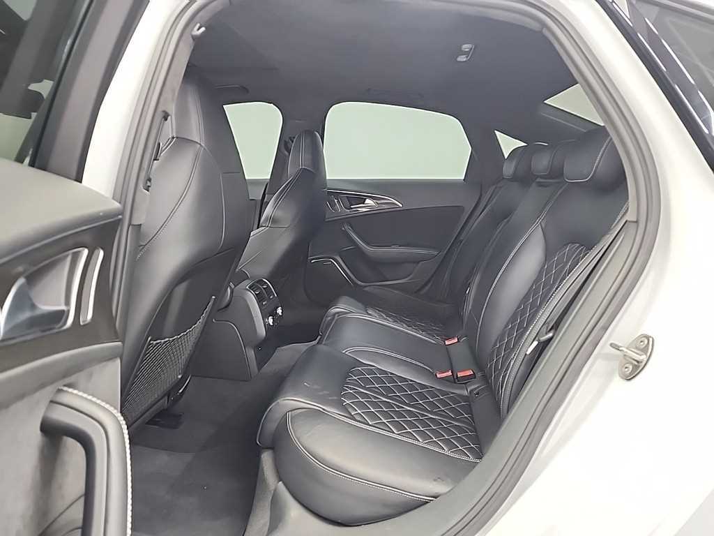 Audi S6 - Vista 12