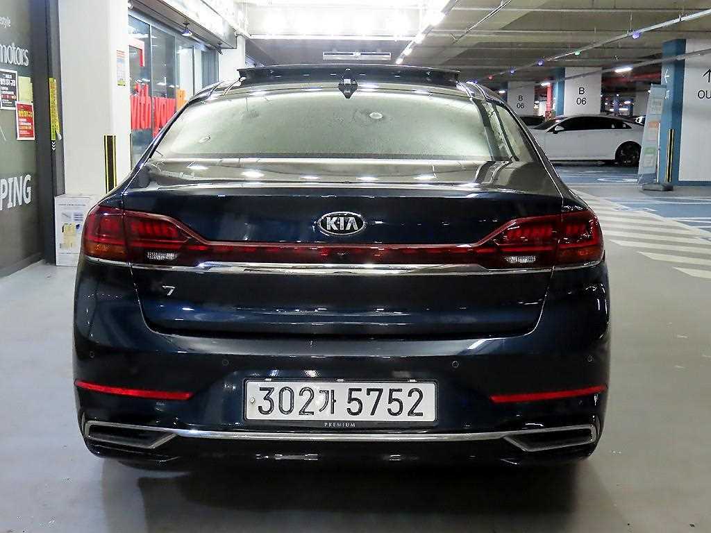 KIA K7 - Vista 5
