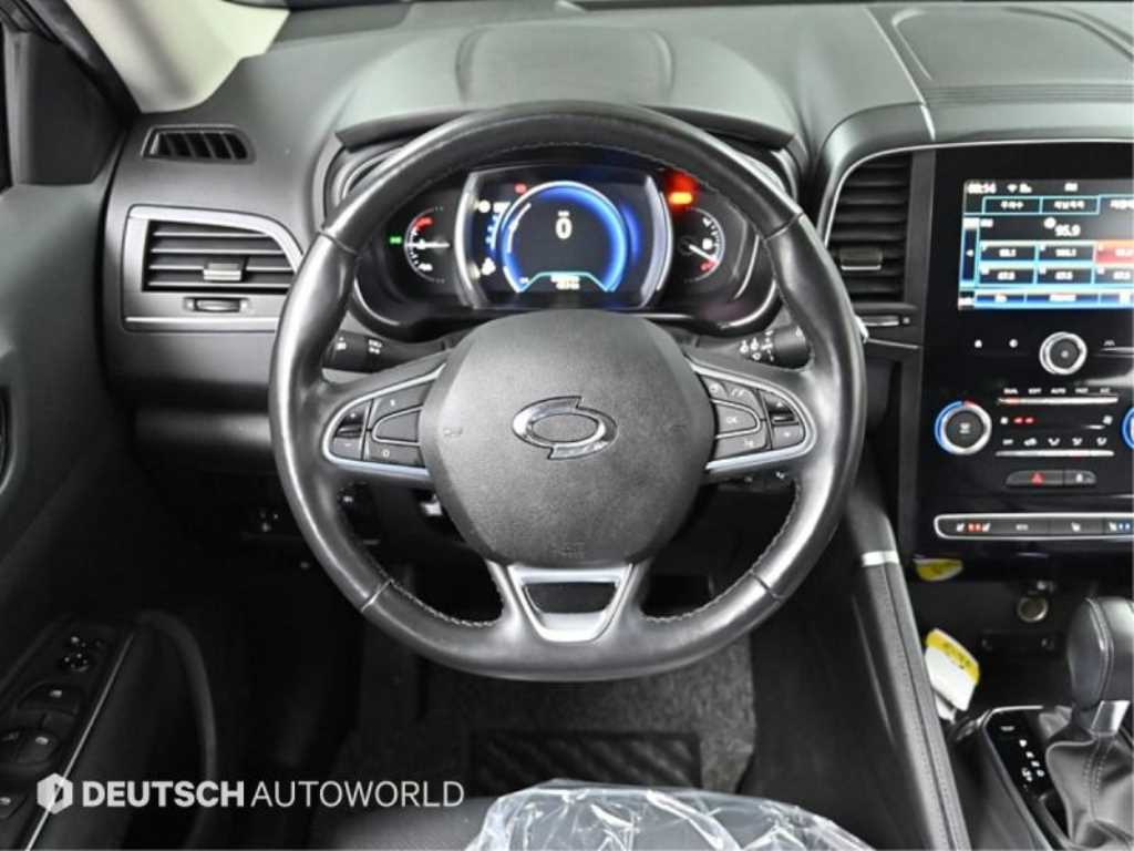 SAMSUNG QM6 - Vista 12