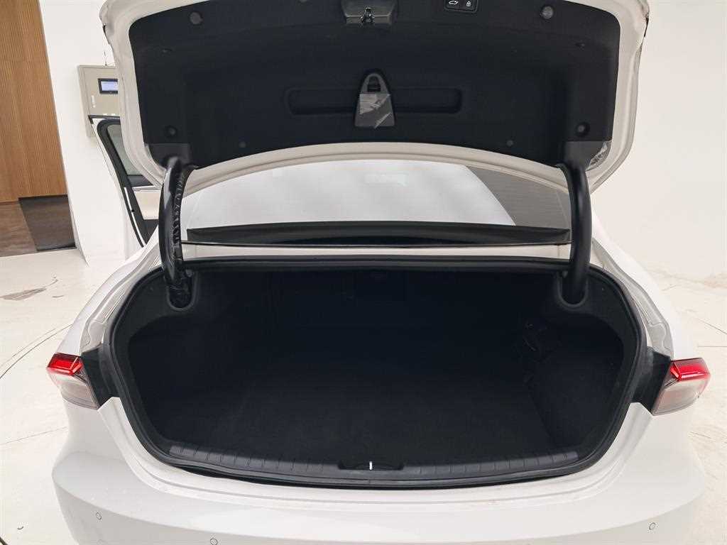 HYUNDAI Grandeur 2023 Blanco - Importación desde Corea - HF Imports Iquique - Foto 18