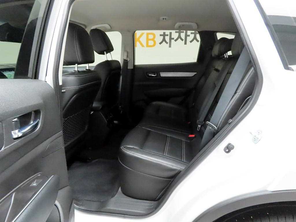 SAMSUNG QM6 2023 Blanco - Importación desde Corea - HF Imports Iquique - Foto 14