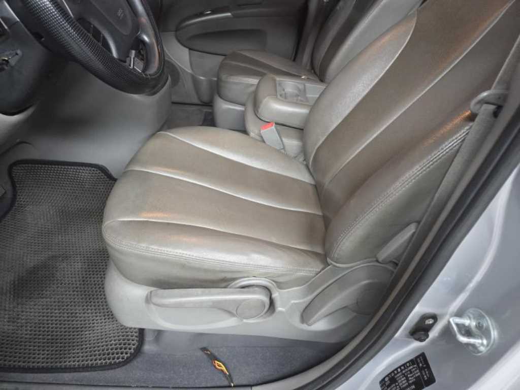 KIA Carnival 2011 Gris - Importación desde Corea - HF Imports Iquique - Foto 18