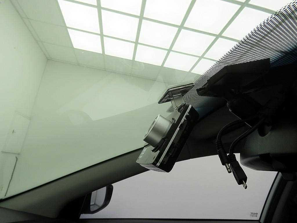 HYUNDAI Accent 2011 Blanco - Importación desde Corea - HF Imports Iquique - Foto 14