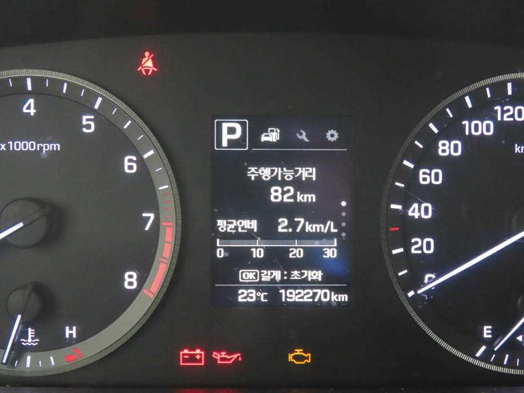 HYUNDAI Sonata - Vista 8