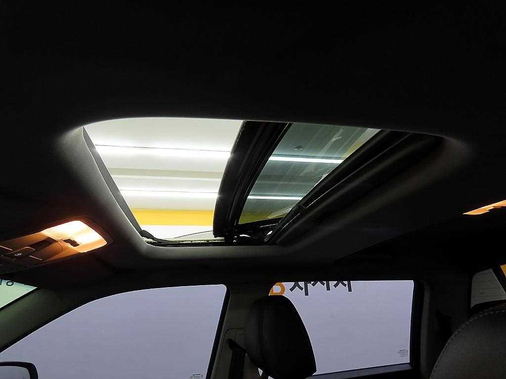 Ssangyong Rexton 2018 Blanco - Importación desde Corea - HF Imports Iquique - Foto 17