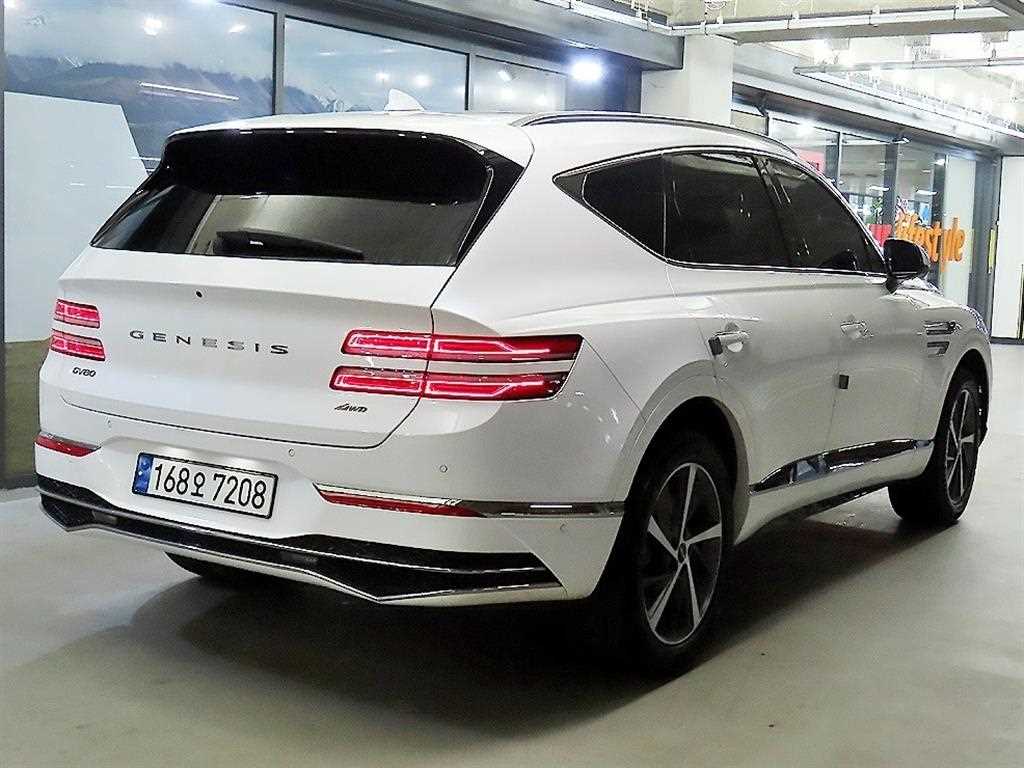 Genesis GV80 - Vista 4