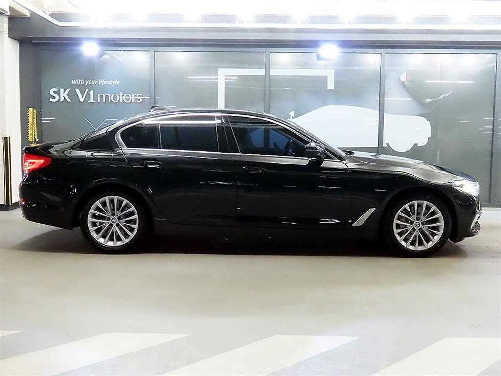 BMW 5 Series - Vista 3