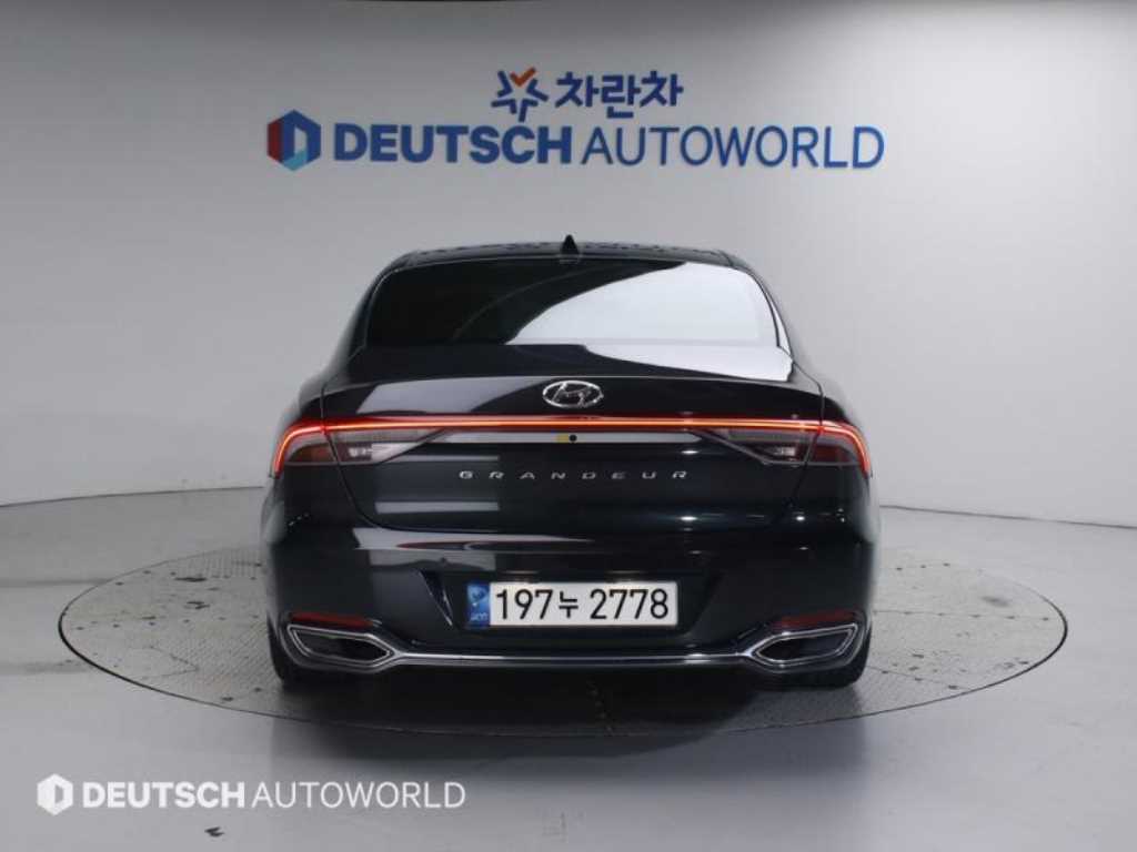 HYUNDAI Grandeur 2022 Negro - Importación desde Corea - HF Imports Iquique - Foto 17