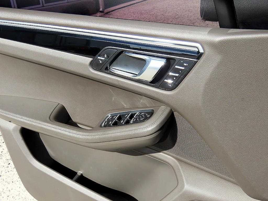 Porsche Macan - Vista 9