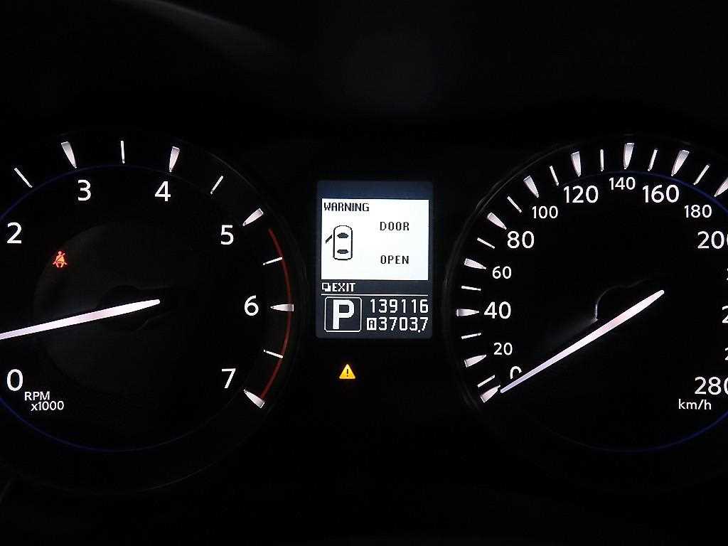 Infiniti Q - Vista 9