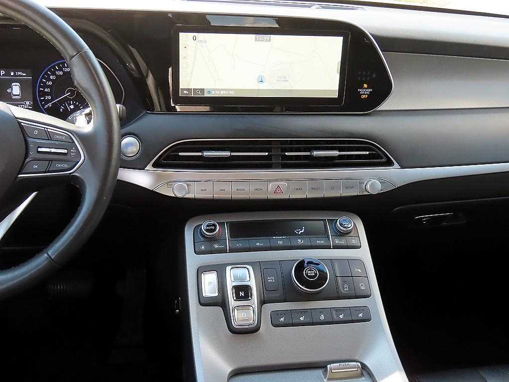 HYUNDAI Palisade - Vista 10