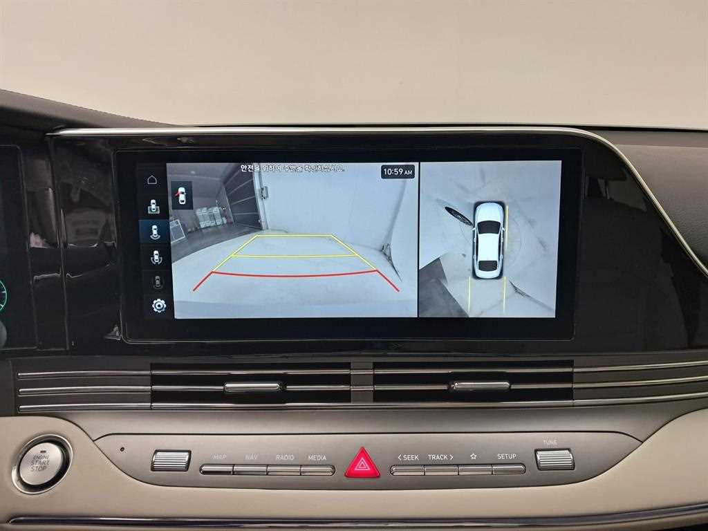 HYUNDAI Grandeur - Vista 10