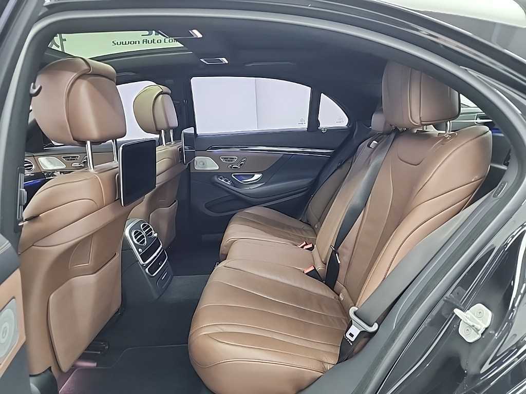 Mercedes Benz S Class - Vista 12