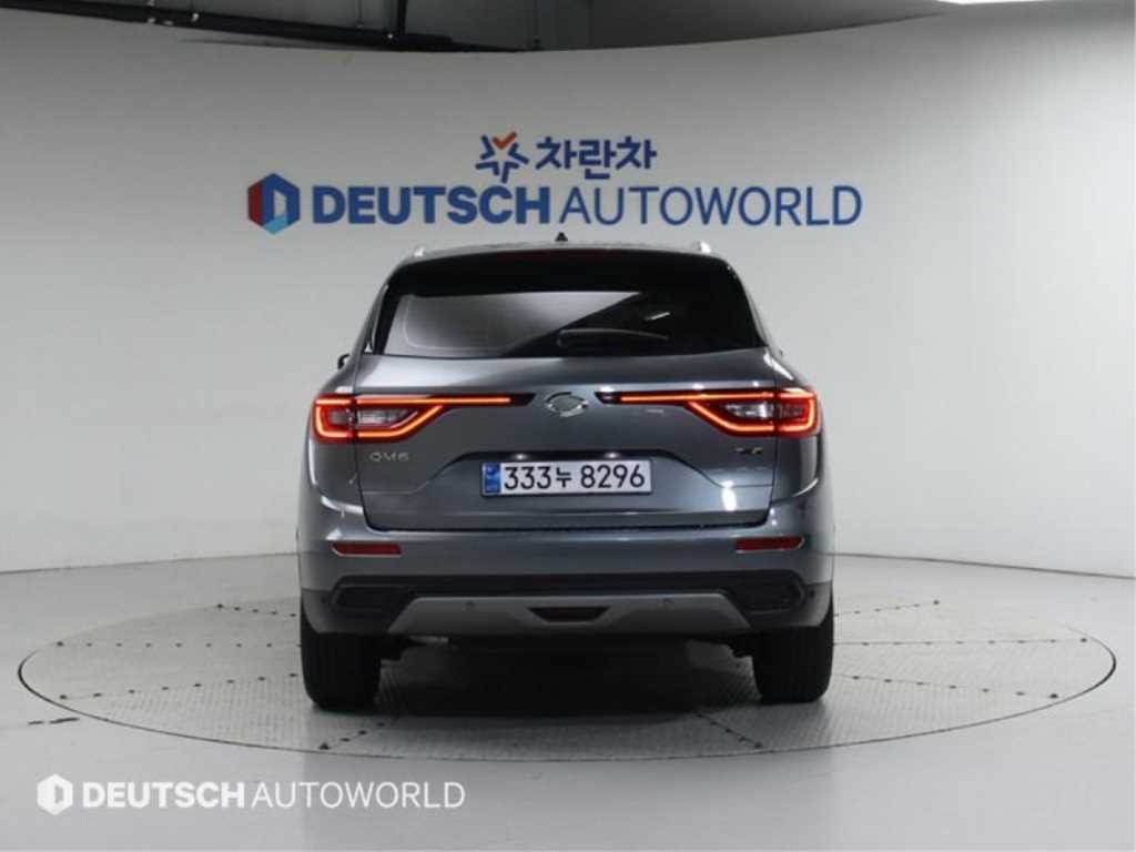 SAMSUNG QM6 - Vista 4