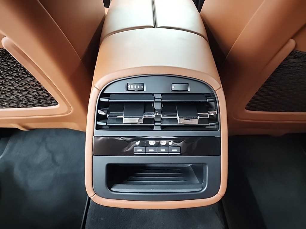 Maserati Quattroforte 2018 Blanco - Importación desde Corea - HF Imports Iquique - Foto 13