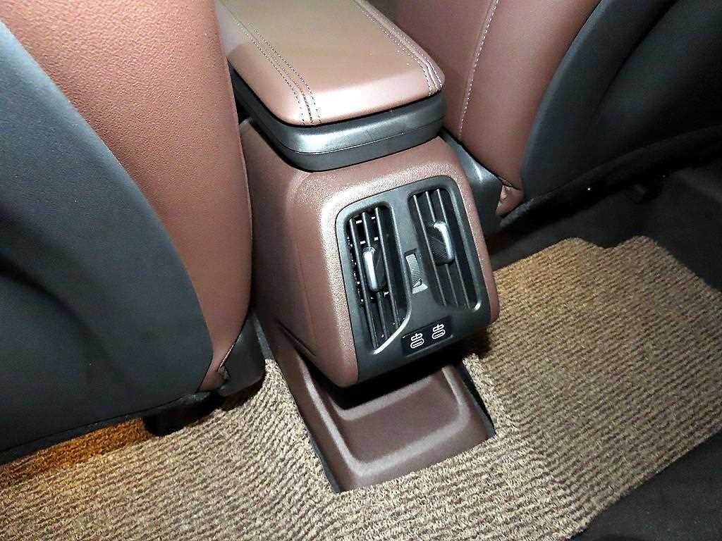 BMW X1 2025 Blanco - Importación desde Corea - HF Imports Iquique - Foto 14