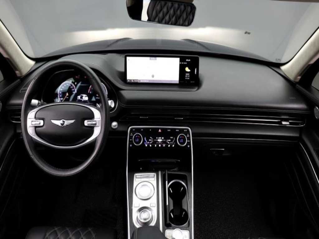 Genesis GV80 - Vista 4