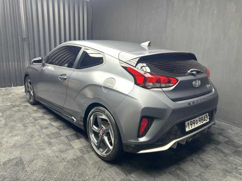 HYUNDAI Veloster - Vista 4