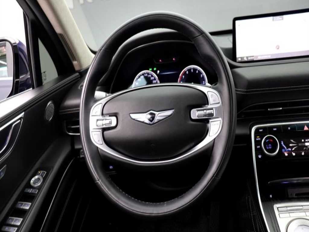 Genesis GV80 - Vista 5