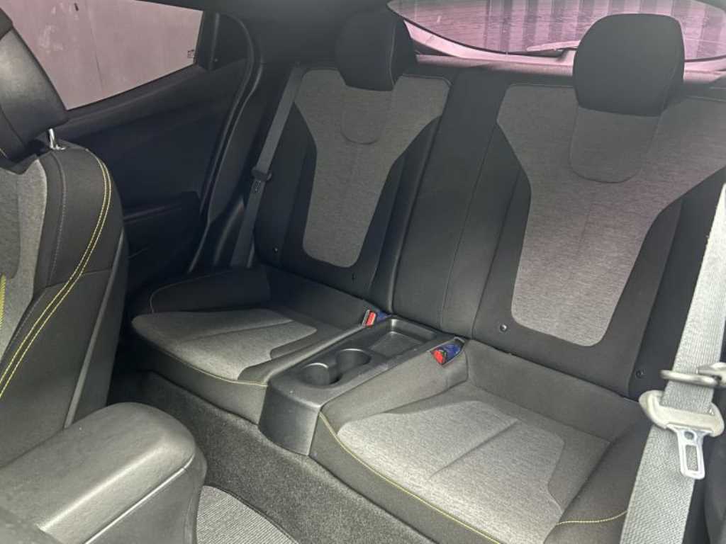 HYUNDAI Veloster - Vista 8