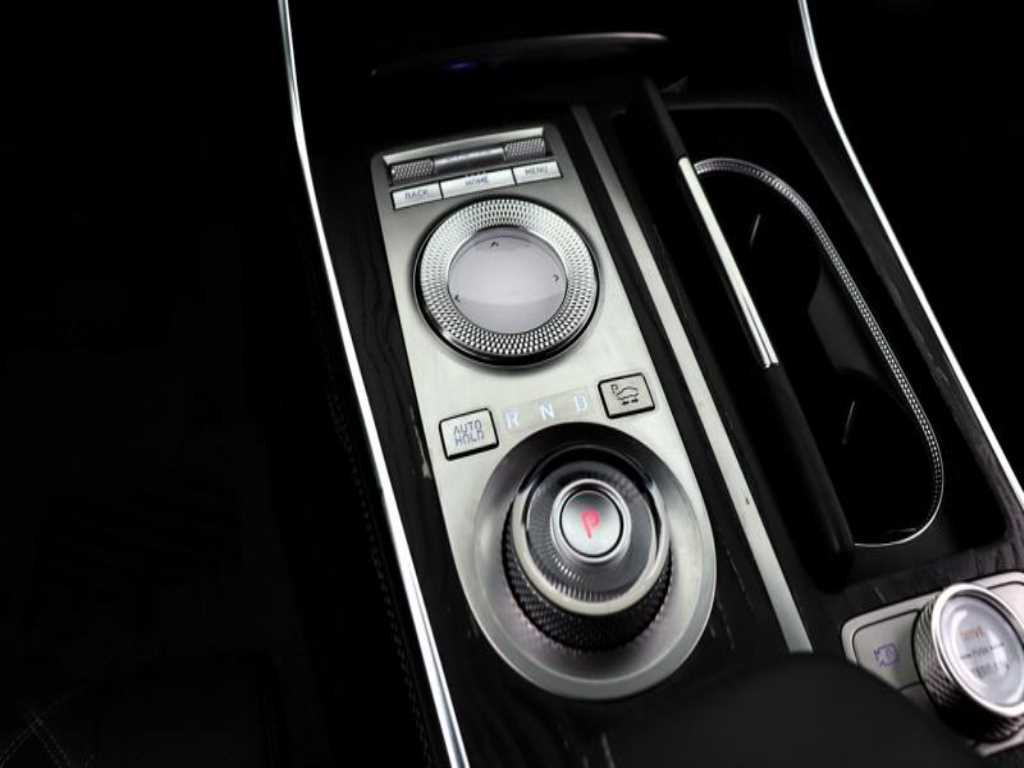 Genesis GV80 - Vista 6