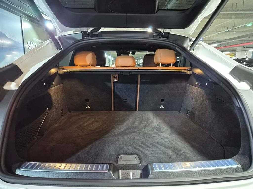 Mercedes Benz GLC Class 2021 - Importación desde Corea - HF Imports Iquique - Foto 18