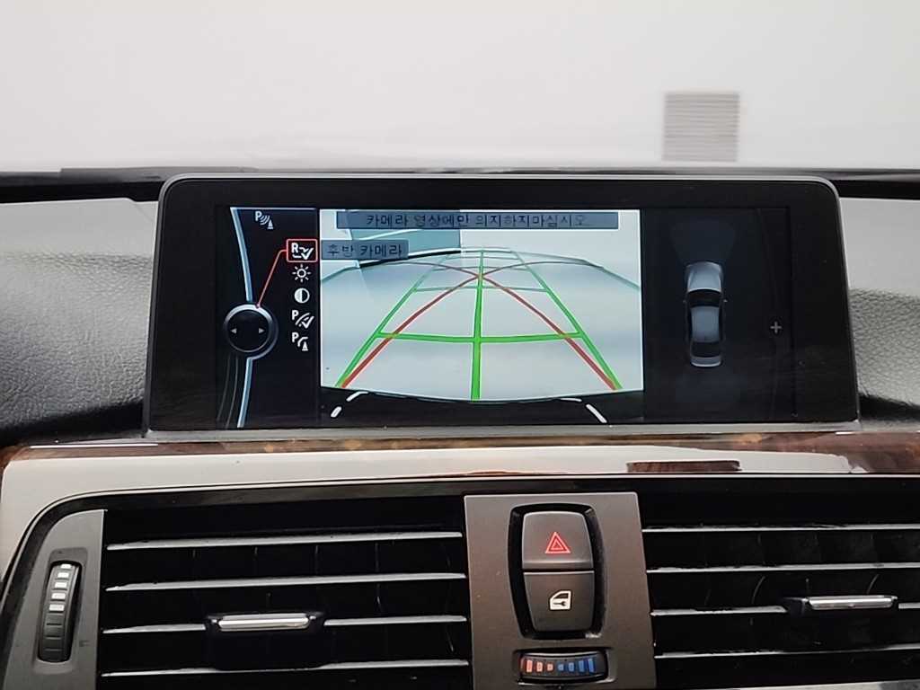 BMW 3 series 2012 Negro - Importación desde Corea - HF Imports Iquique - Foto 16