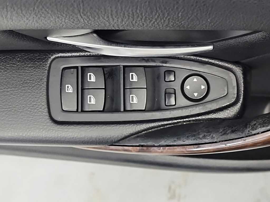 BMW 3 series 2012 Negro - Importación desde Corea - HF Imports Iquique - Foto 19