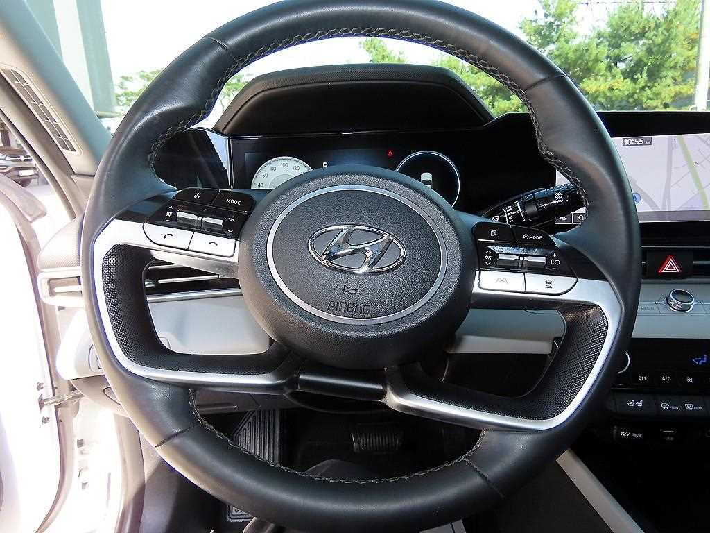 HYUNDAI Avante - Vista 8