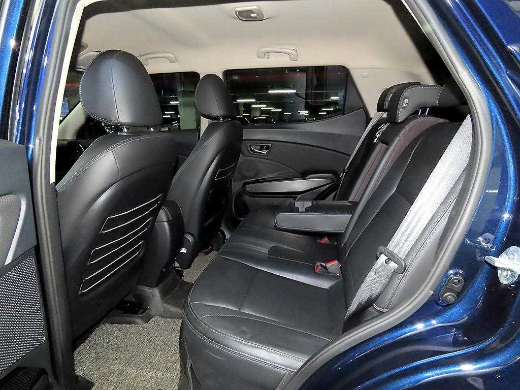 Ssangyong Tivoli - Vista 7