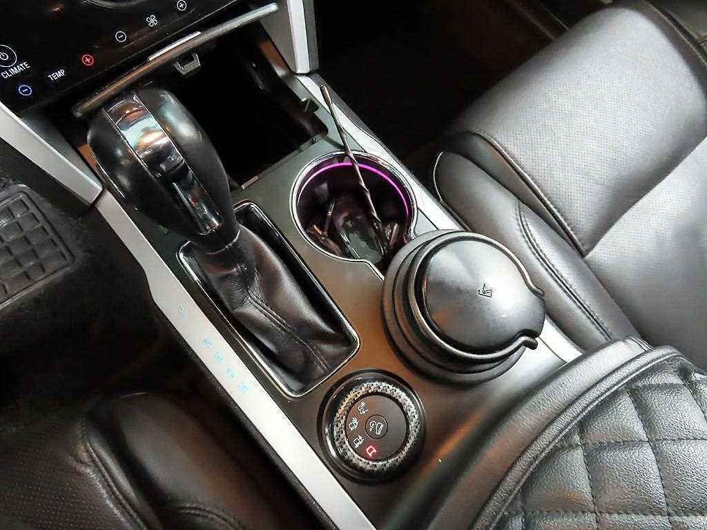 Ford Explorer - Vista 10