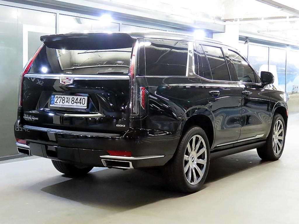 Cadillac Escalade - Vista 4