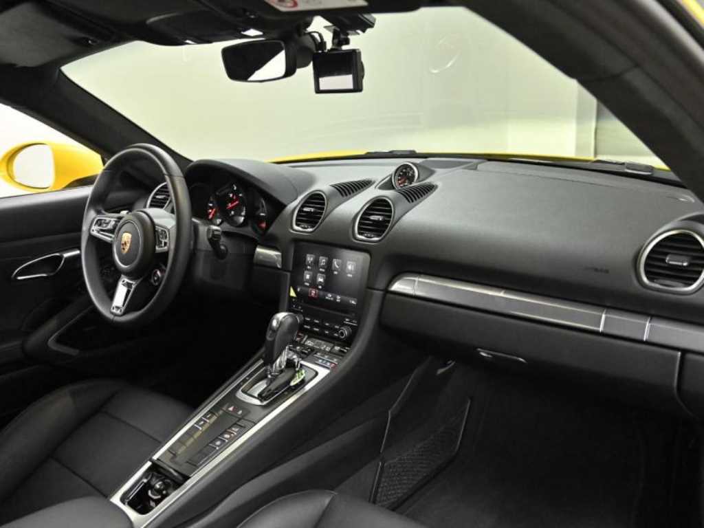 Porsche 718 - Vista 7