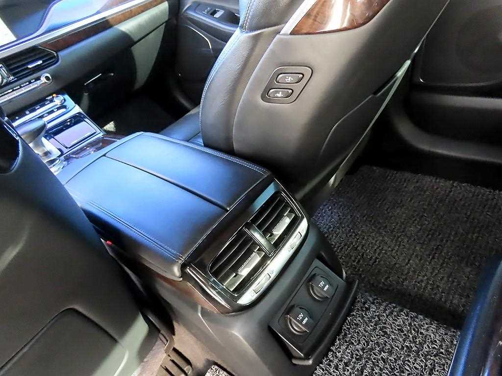 Genesis EQ900 2016 Negro - Importación desde Corea - HF Imports Iquique - Foto 16