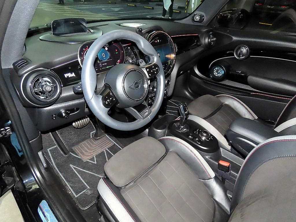 Mini Cooper - Vista 10