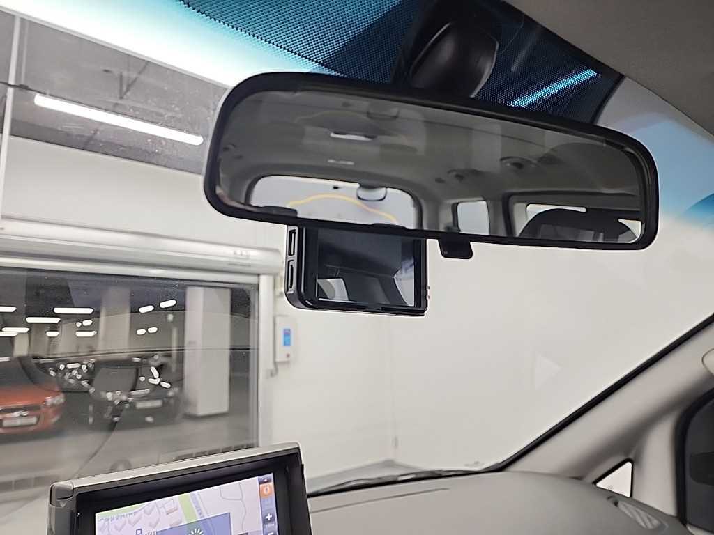 HYUNDAI Starex 2011 Plateado - Importación desde Corea - HF Imports Iquique - Foto 17