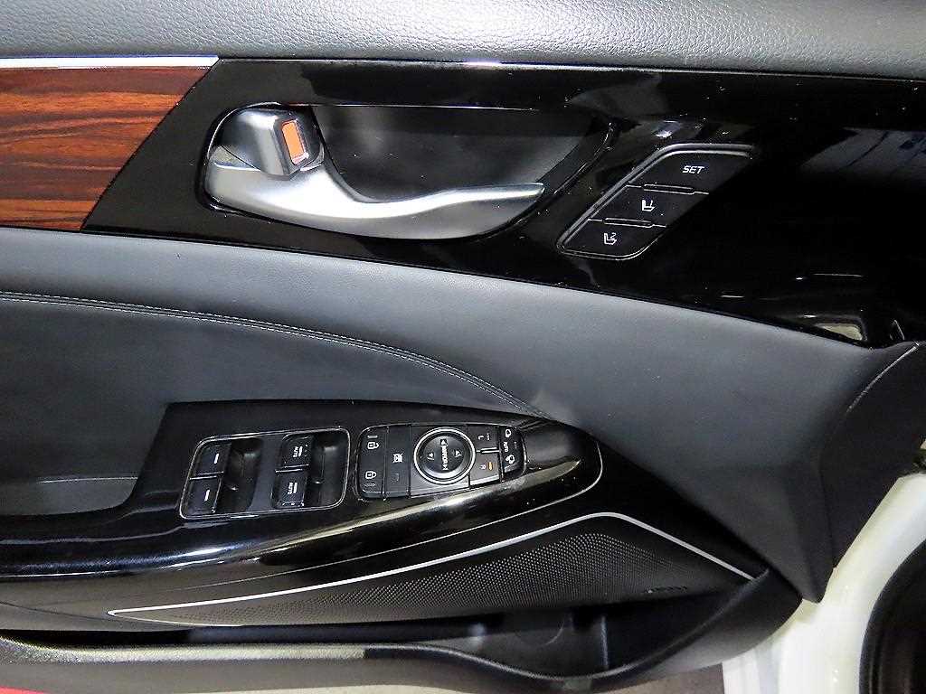 KIA K7 2016 Blanco - Importación desde Corea - HF Imports Iquique - Foto 13