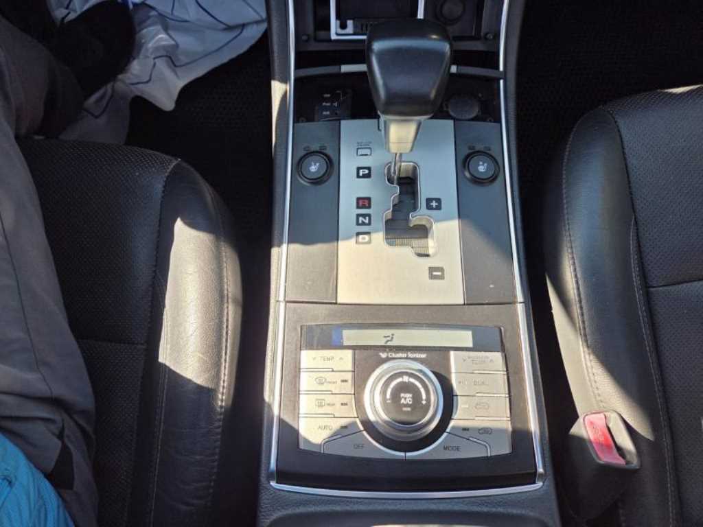 HYUNDAI Veracruz - Vista 10