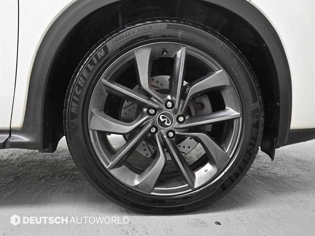 Infiniti QX - Vista 5