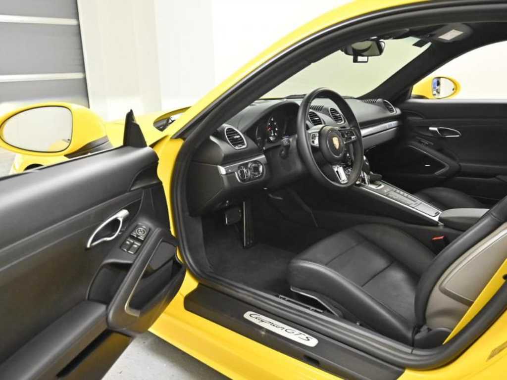 Porsche 718 - Vista 9