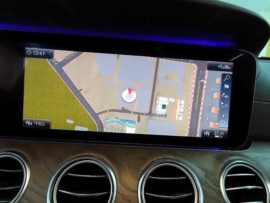 Mercedes Benz E class 2020 Blanco - Importación desde Corea - HF Imports Iquique - Foto 15