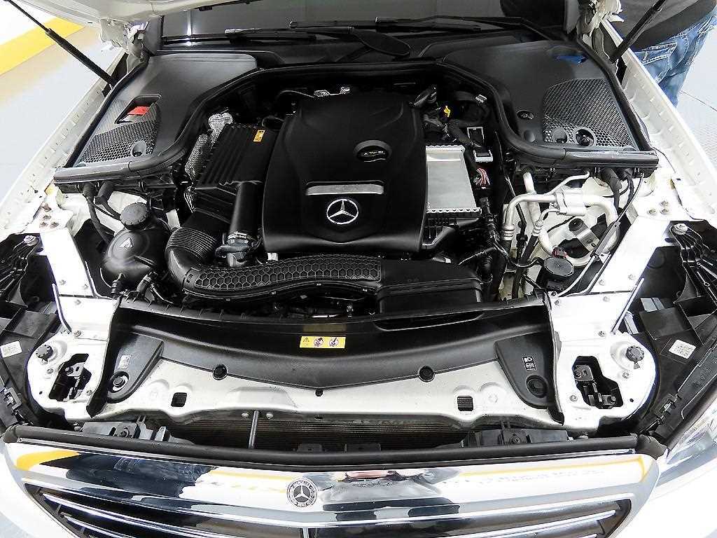 Mercedes Benz E class 2020 Blanco - Importación desde Corea - HF Imports Iquique - Foto 19